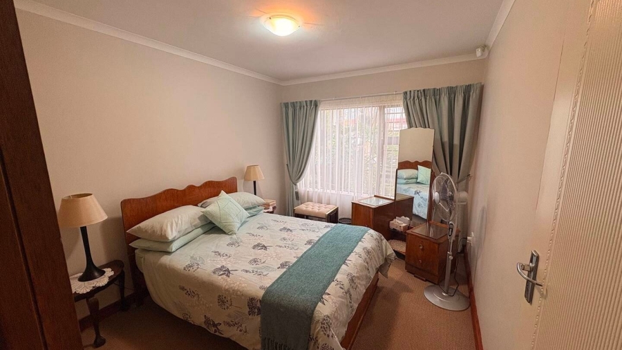3 Bedroom Property for Sale in Fraaiuitsig Western Cape